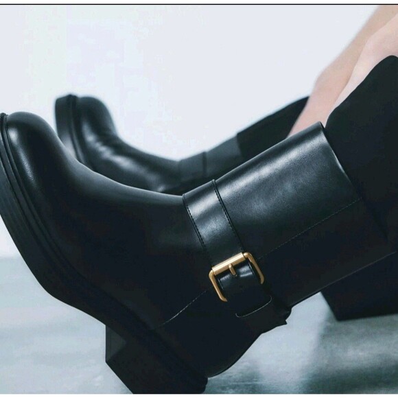 ZARA New Black Ankle Boots Flat Buckles Size US 6.5 EUR 37 Ref 3104/410 - Picture 2 of 13